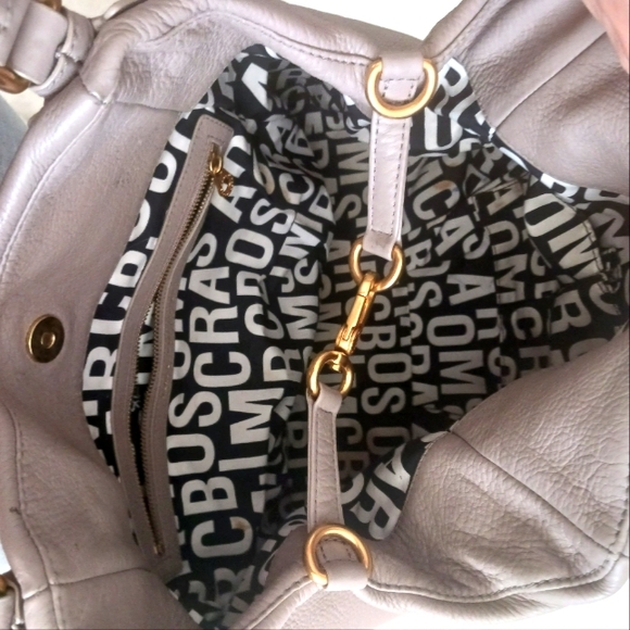 Vintage authentic Marc Jacobs  medium sized shoulder bag w/ it's dust bag - Picture 5 of 12